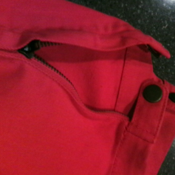 Jeans - Picture 3 of 4